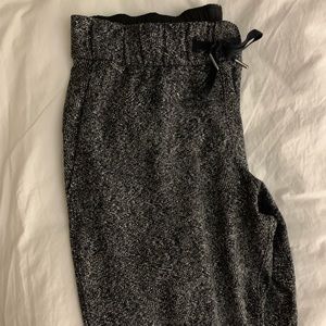 Lululemon On the fly pants